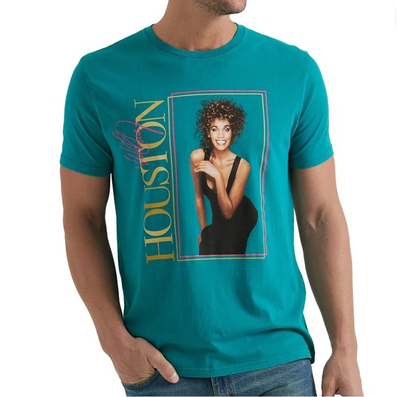 🆕 Whitney Houston T-shirt, graphic unisex - Picture 1 of 9